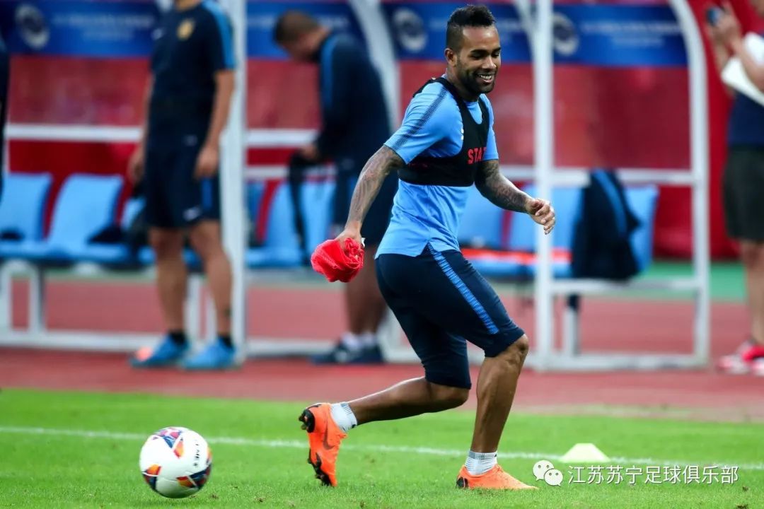 九游旧版本下载链接-关于奥兰多魔术冲刺阶段远射贴柱，志在英超名次提升，质疑声仍在，年轻球员得到机会的信息